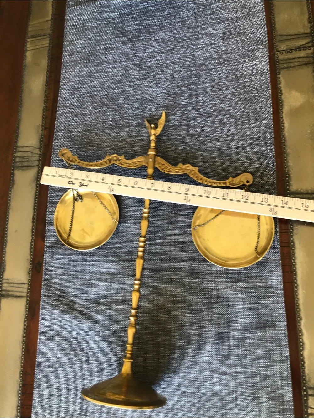 Antique-Style Brass Balance Scale Decorative Serving Accent - Gold Finish